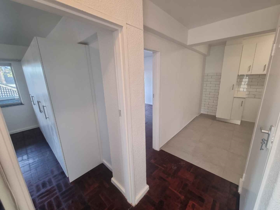 2 Bedroom Property for Sale in Tamboerskloof Western Cape